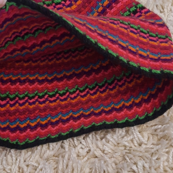 Multi-coloured beanie hat - Picture 2 of 3